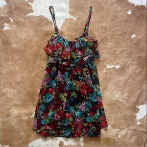 Vintage floral dress!💐